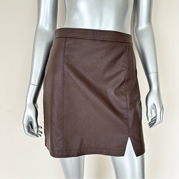 Abercrombie & Fitch Dresses & Skirts - Abercrombie & Fitch women skirt size S